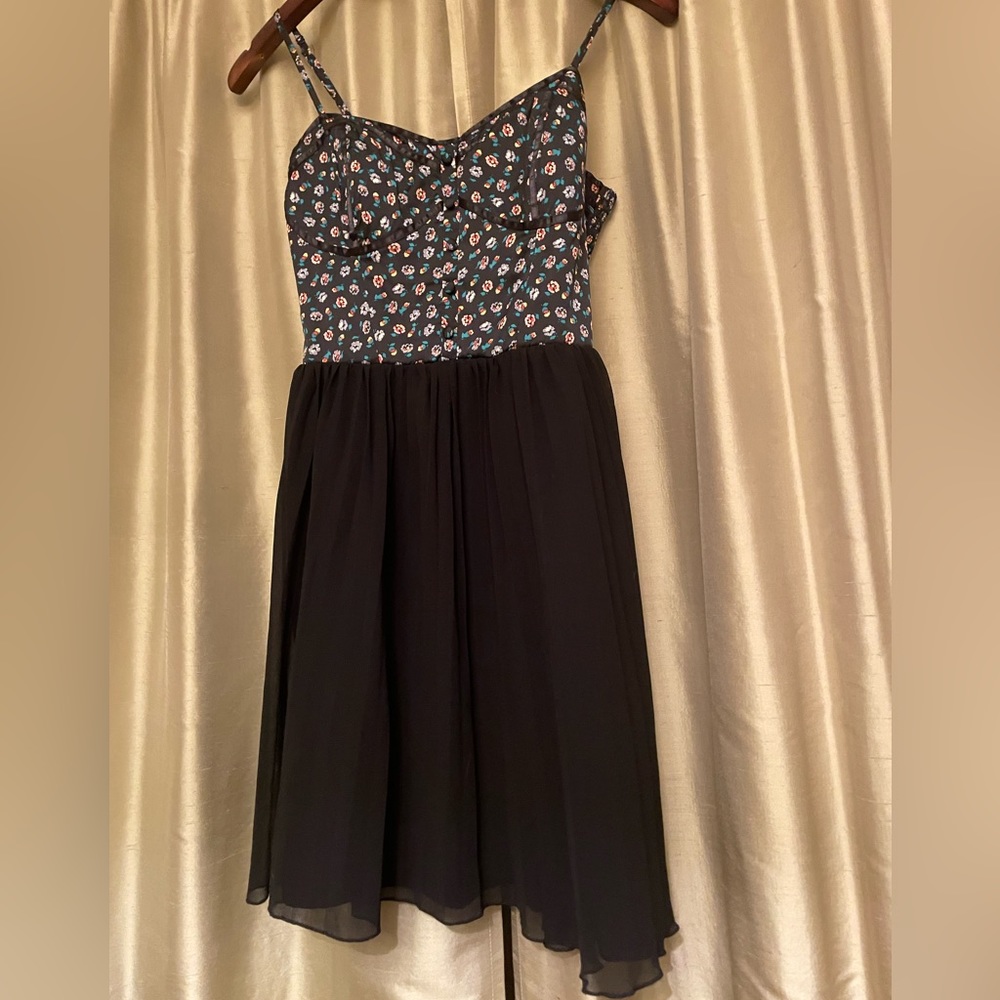 Adorable Summer Dress!